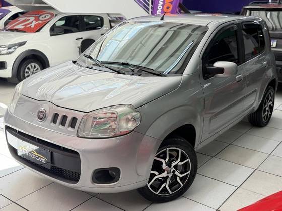 FIAT UNO 1.0 EVO VIVACE 8V FLEX 4P MANUAL